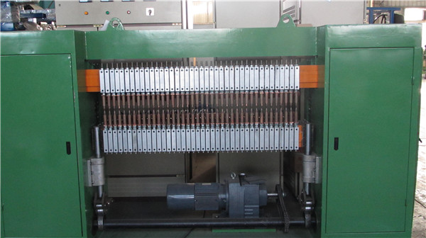 6-龍門多頭點焊機(jī).JPG